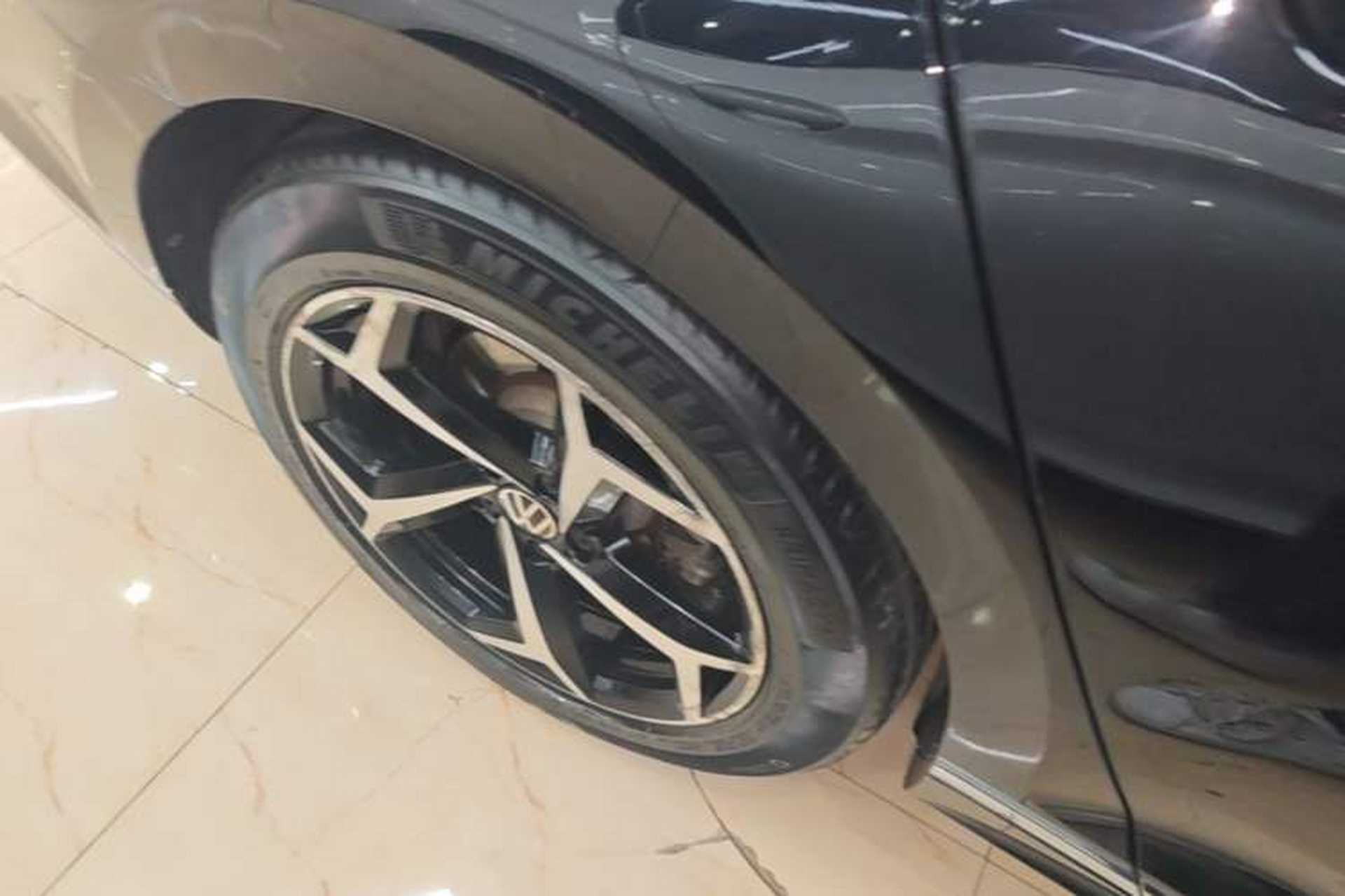 Used Volkswagen Magotan 2023 2 Million Units Limited Edition 330TSI DSG Leading Version Exterior 5