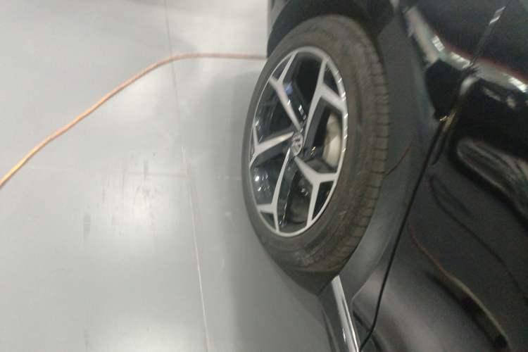 Used Volkswagen Magotan 2023 2 Million Units Limited Edition 330TSI DSG Leading Version Exterior 5
