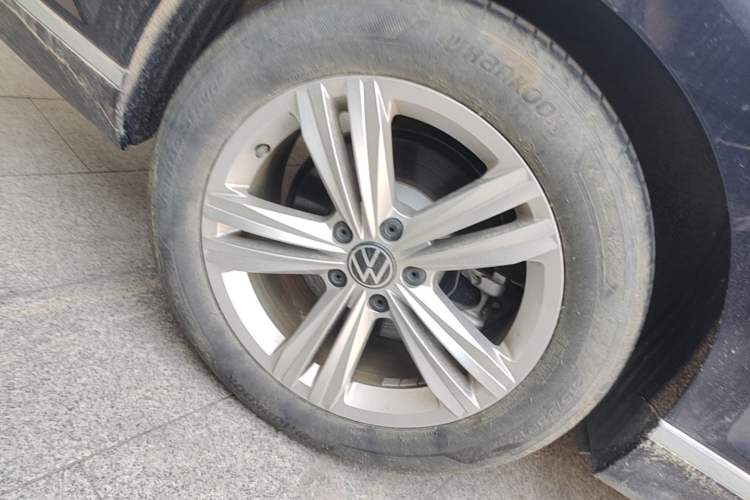 Used Volkswagen Magotan 2023 2 Million Units Limited-Edition 280TSI DSG Comfort Version Exterior 5