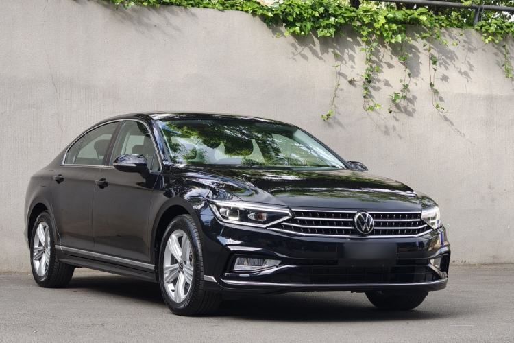 Used Volkswagen Magotan 2023 2 Million Units Limited-Edition 280TSI DSG Comfort Version Exterior 5
