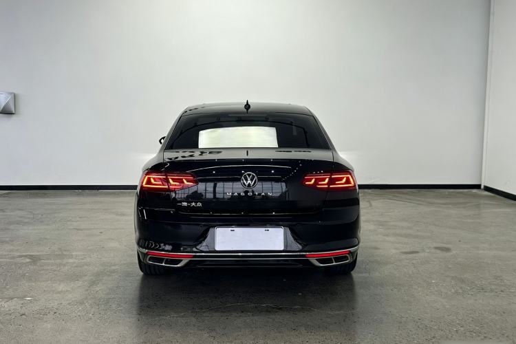Used Volkswagen Magotan 2023 2 Million Units Limited Edition 330TSI DSG Leading Version Exterior 5