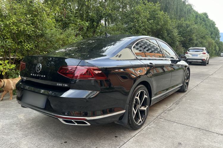 Used Volkswagen Magotan 2023 2 Million Units Commemorative Edition 330TSI DSG Luxury Version Exterior 5
