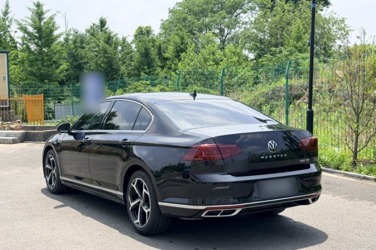 Used Volkswagen Magotan 2023 2 Million Units Commemorative Edition 330TSI DSG Luxury Version Exterior 6