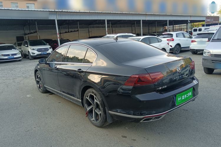 Used Volkswagen Magotan 2023 2 Million Units Limited Edition 330TSI DSG Leading Version Exterior 6