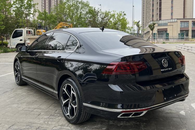Used Volkswagen Magotan 2023 2 Million Units Commemorative Edition 330TSI DSG Luxury Version Exterior 6