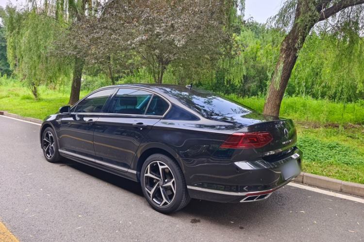 Used Volkswagen Magotan 2023 2 Million Units Commemorative Edition 330TSI DSG Luxury Version Exterior 7