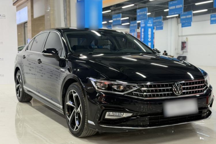 Used Volkswagen Magotan 2023 2 Million Units Commemorative Edition 330TSI DSG Luxury Version Exterior 7