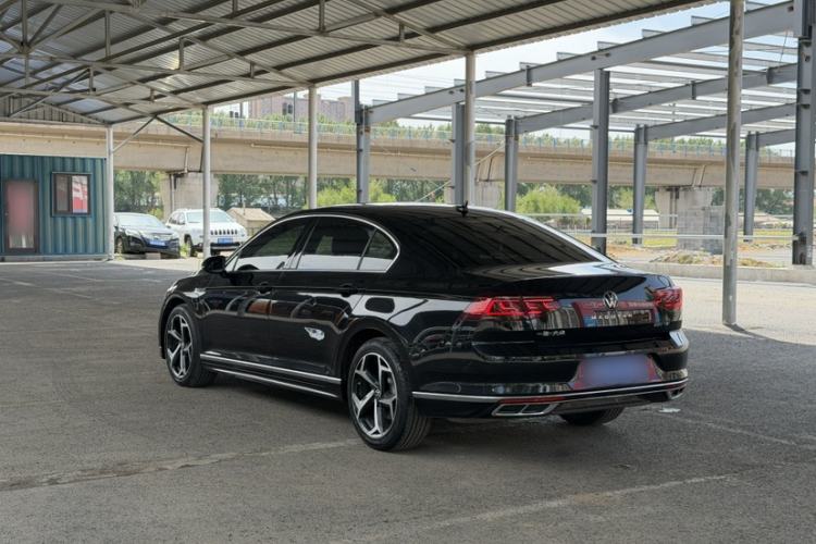 Used Volkswagen Magotan 2023 2 Million Units Commemorative Edition 330TSI DSG Luxury Version Exterior 7