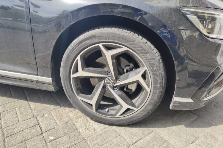 Used Volkswagen Magotan 2023 2 Million Units Commemorative Edition 330TSI DSG Luxury Version Exterior 7