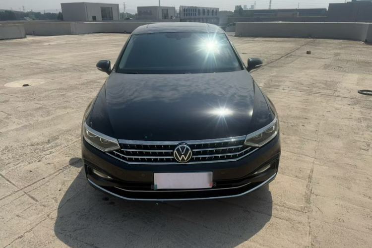 Used Volkswagen Magotan 2023 2 Million Units Limited Edition 330TSI DSG Leading Version Exterior 7