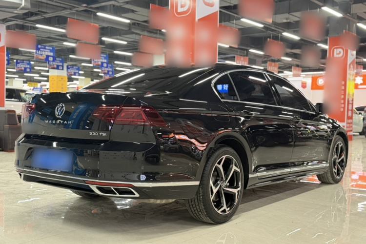 Used Volkswagen Magotan 2023 2 Million Units Commemorative Edition 330TSI DSG Luxury Version Exterior 8