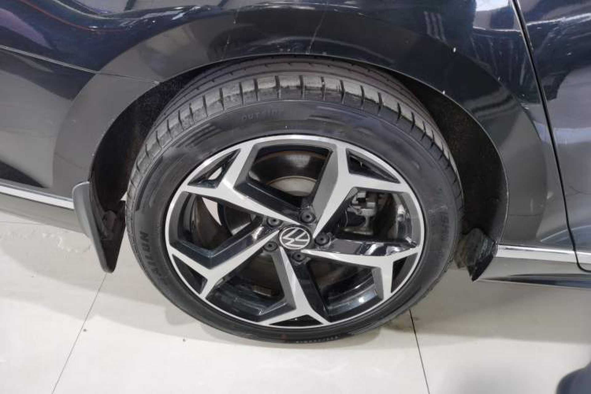 Used Volkswagen Magotan 2023 2 Million Units Commemorative Edition 330TSI DSG Luxury Version Exterior 8