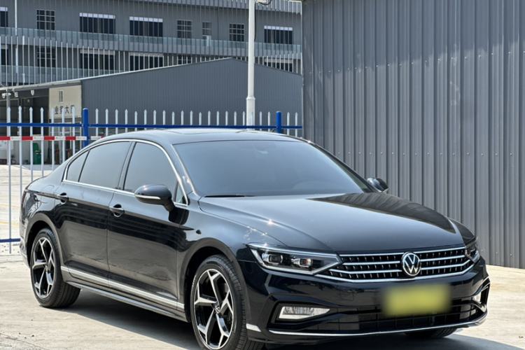Used Volkswagen Magotan 2023 2 Million Units Limited Edition 330TSI DSG Leading Version Exterior 8