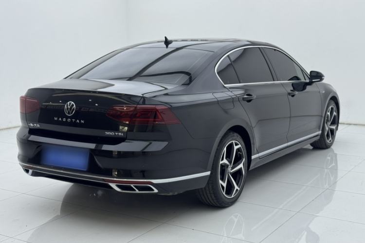 Used Volkswagen Magotan 2023 2 Million Units Commemorative Edition 330TSI DSG Luxury Version Exterior 8