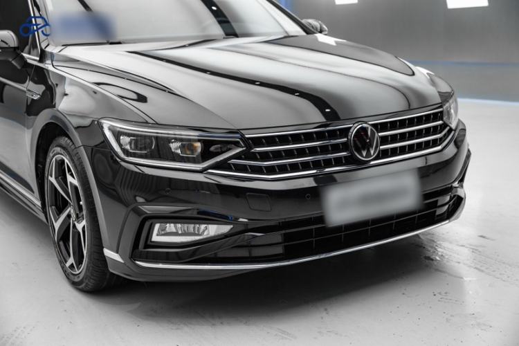Used Volkswagen Magotan 2023 2 Million Units Commemorative Edition 330TSI DSG Luxury Version Exterior 8