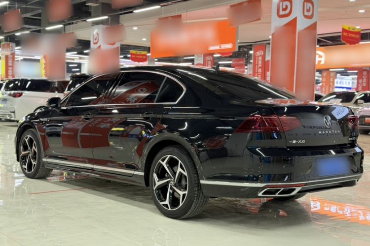 Used Volkswagen Magotan 2023 2 Million Units Commemorative Edition 330TSI DSG Luxury Version Exterior 9