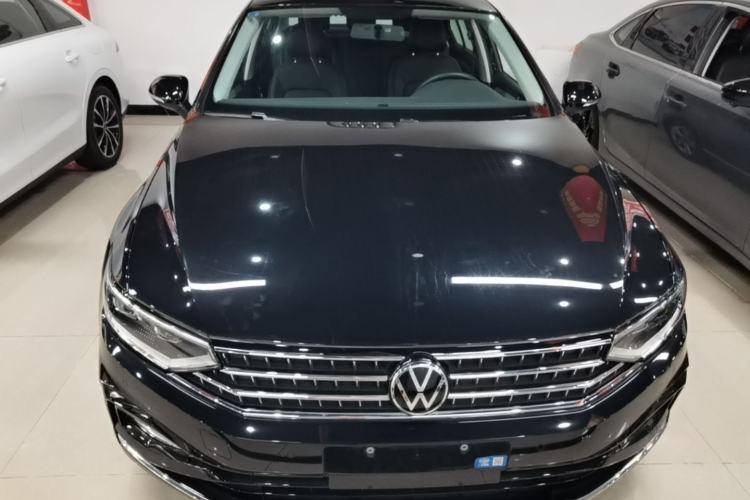 Used Volkswagen Magotan 2023 2 Million Units Limited-Edition 280TSI DSG Comfort Version Front
