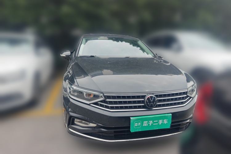 Used Volkswagen Magotan 2023 2 Million Units Commemorative Edition 330TSI DSG Luxury Version Front