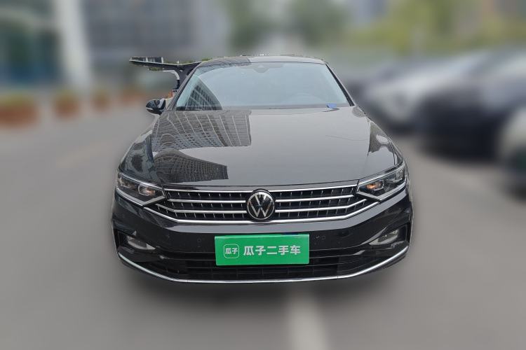 Used Volkswagen Magotan 2023 2 Million Units Commemorative Edition 330TSI DSG Luxury Version Front