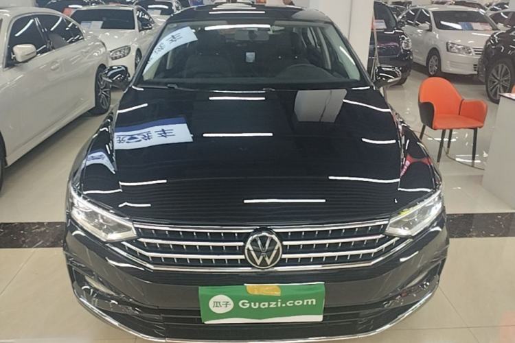 Used Volkswagen Magotan 2023 2 Million Units Limited-Edition 280TSI DSG Comfort Version Front