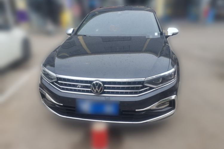 Used Volkswagen Magotan 2023 2 Million Units Limited-Edition 380TSI DSG Flagship Version Front