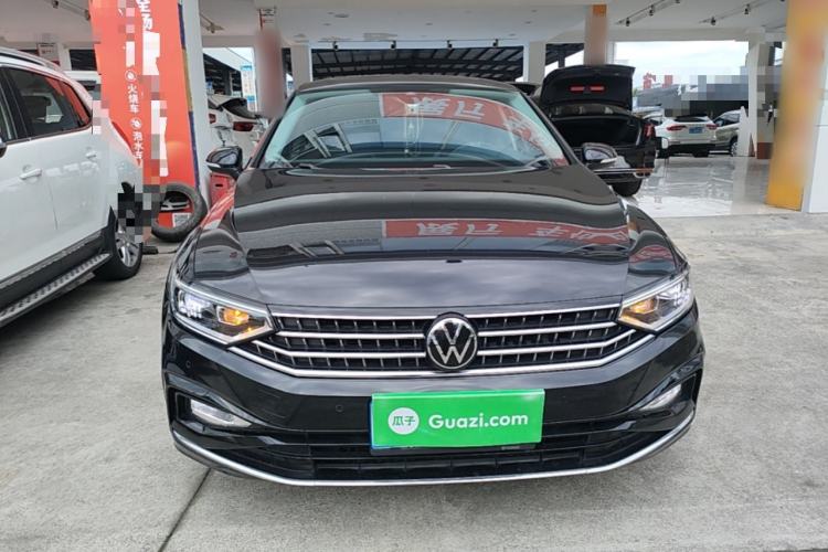 Used Volkswagen Magotan 2023 2 Million Units Limited Edition 330TSI DSG Leading Version Front