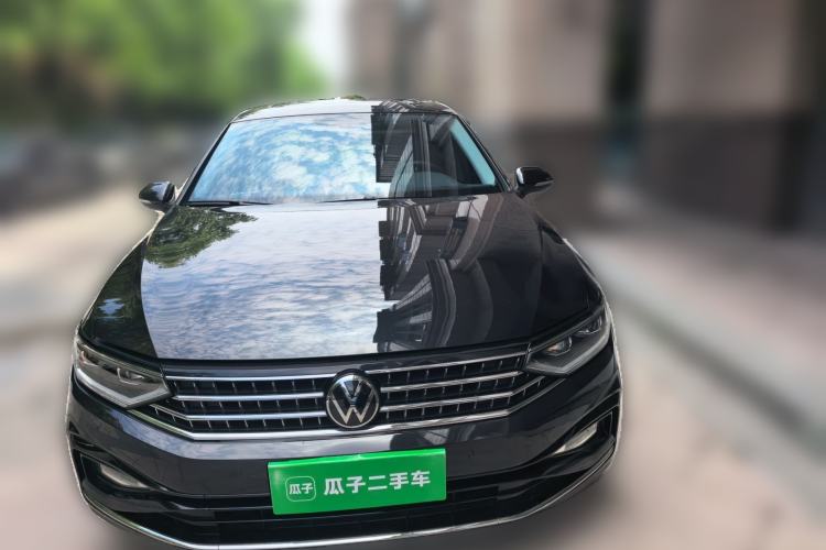 Used Volkswagen Magotan 2023 2 Million Units Limited Edition 330TSI DSG Leading Version Front