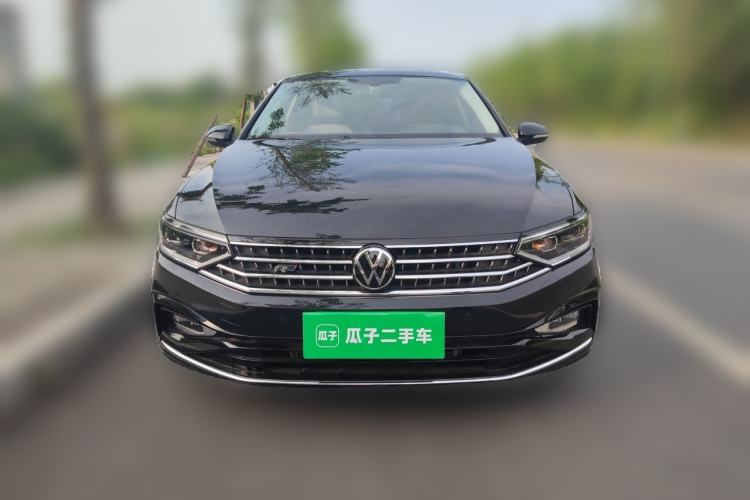 Used Volkswagen Magotan 2023 2 Million Units Limited Edition 330TSI DSG Leading Version Front