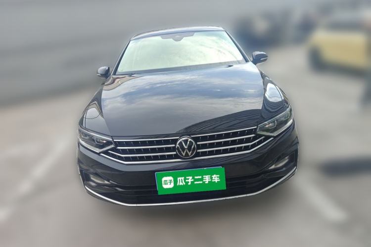 Used Volkswagen Magotan 2023 2 Million Units Commemorative Edition 330TSI DSG Luxury Version Front