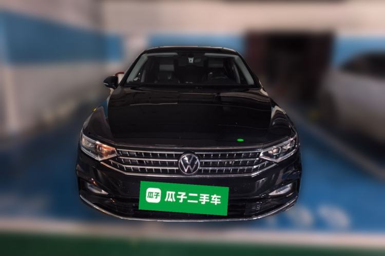 Used Volkswagen Magotan 2023 2 Million Units Limited Edition 330TSI DSG Leading Version Front