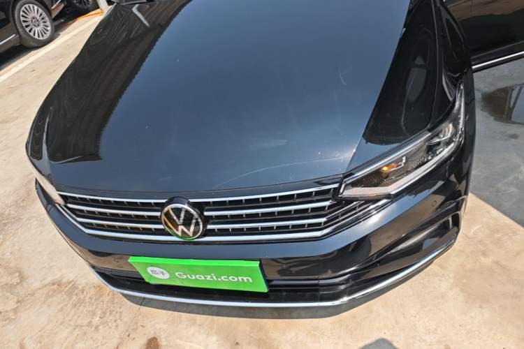 Used Volkswagen Magotan 2023 2 Million Units Commemorative Edition 330TSI DSG Luxury Version Front