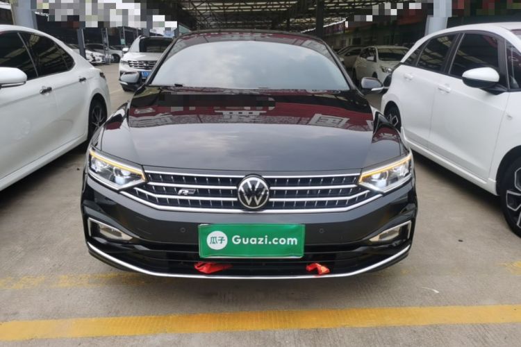 Used Volkswagen Magotan 2023 2 Million Units Limited Edition 330TSI DSG Leading Version Front