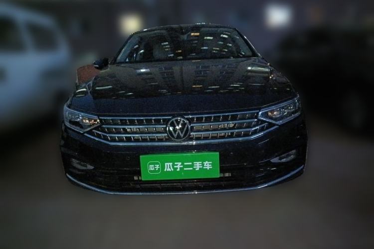 Used Volkswagen Magotan 2023 2 Million Units Commemorative Edition 330TSI DSG Luxury Version Front