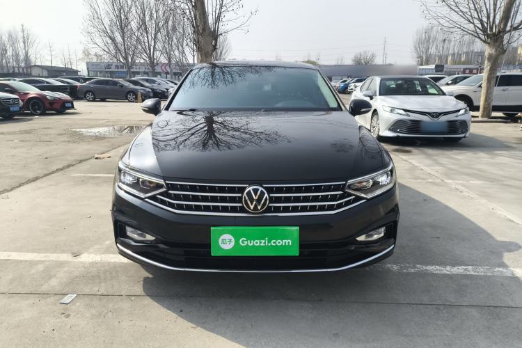 Used Volkswagen Magotan 2023 2 Million Units Limited Edition 330TSI DSG Leading Version Front