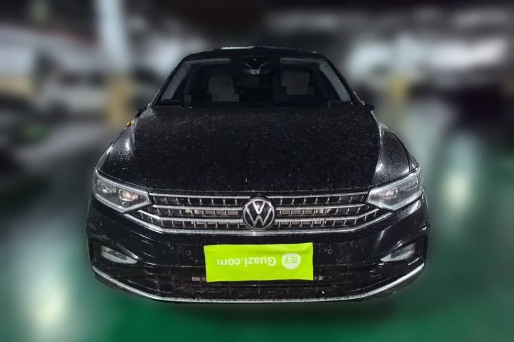 Used Volkswagen Magotan 2023 2 Million Units Commemorative Edition 330TSI DSG Luxury Version Front