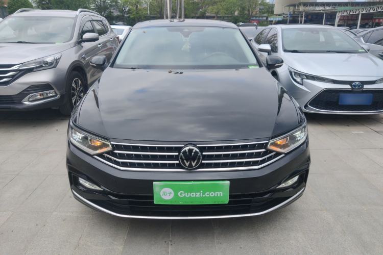 Used Volkswagen Magotan 2023 2 Million Units Commemorative Edition 330TSI DSG Luxury Version Front