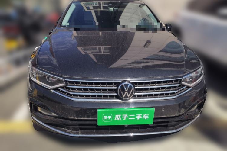 Used Volkswagen Magotan 2023 2 Million Units Commemorative Edition 330TSI DSG Luxury Version Front