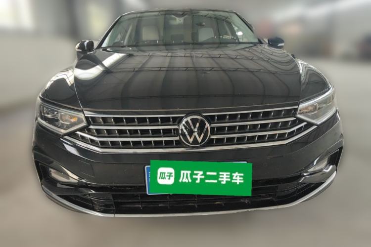 Used Volkswagen Magotan 2023 2 Million Units Commemorative Edition 330TSI DSG Luxury Version Front