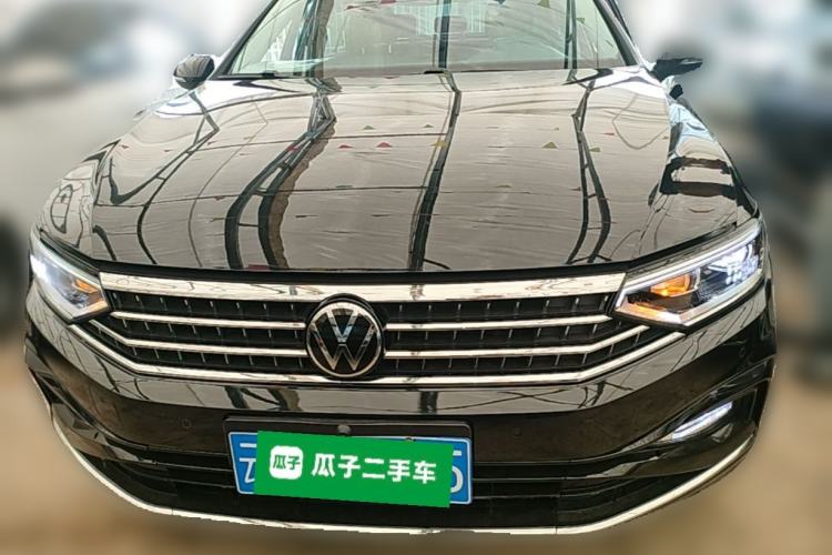 Used Volkswagen Magotan 2023 2 Million Units Limited Edition 330TSI DSG Leading Version Front