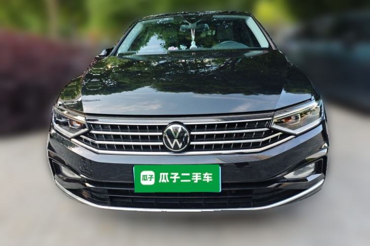 Used Volkswagen Magotan 2023 2 Million Units Commemorative Edition 330TSI DSG Luxury Version Front