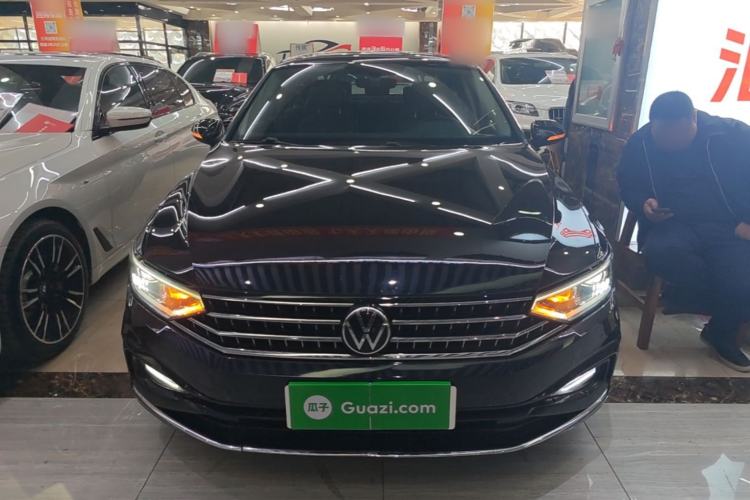 Used Volkswagen Magotan 2023 2 Million Units Limited Edition 330TSI DSG Leading Version Front