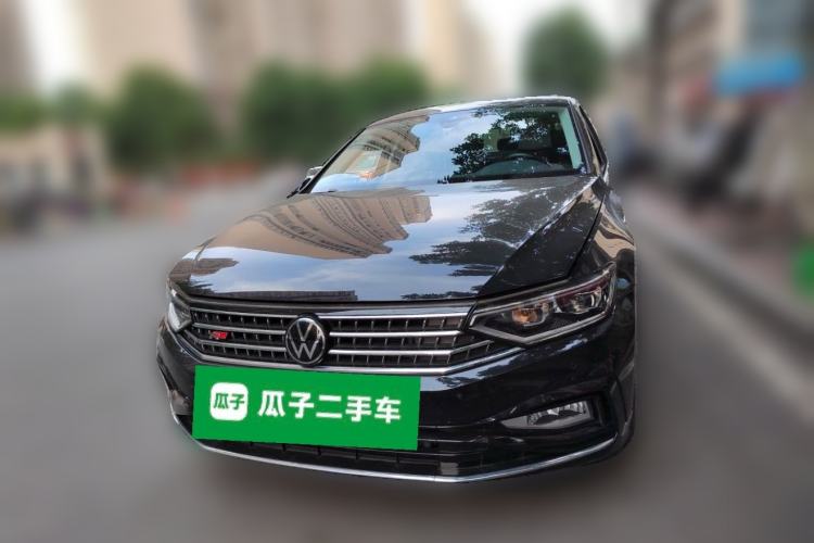 Used Volkswagen Magotan 2023 2 Million Units Commemorative Edition 330TSI DSG Luxury Version Front