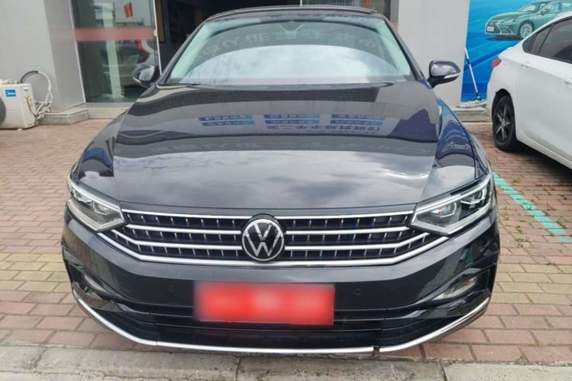 Used Volkswagen Magotan 2023 2 Million Units Commemorative Edition 330TSI DSG Luxury Version Front