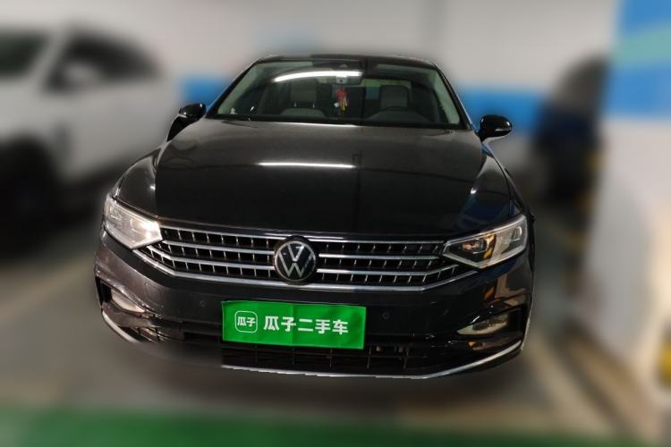 Used Volkswagen Magotan 2023 2 Million Units Commemorative Edition 330TSI DSG Luxury Version Front