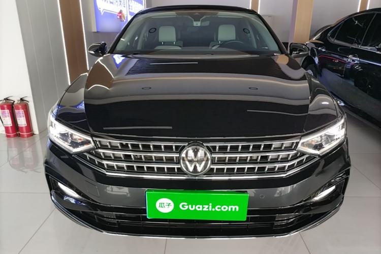 Used Volkswagen Magotan 2023 2 Million Units Commemorative Edition 330TSI DSG Luxury Version Front