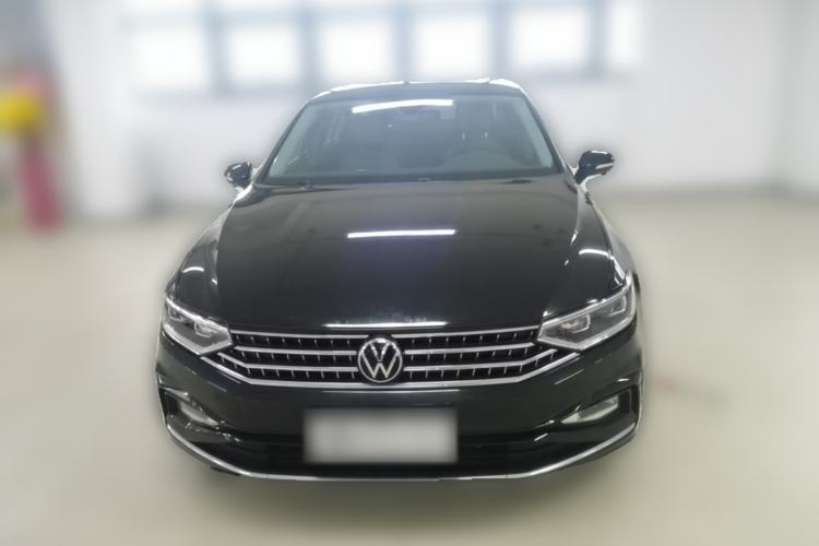 Used Volkswagen Magotan 2023 2 Million Units Commemorative Edition 330TSI DSG Luxury Version Front