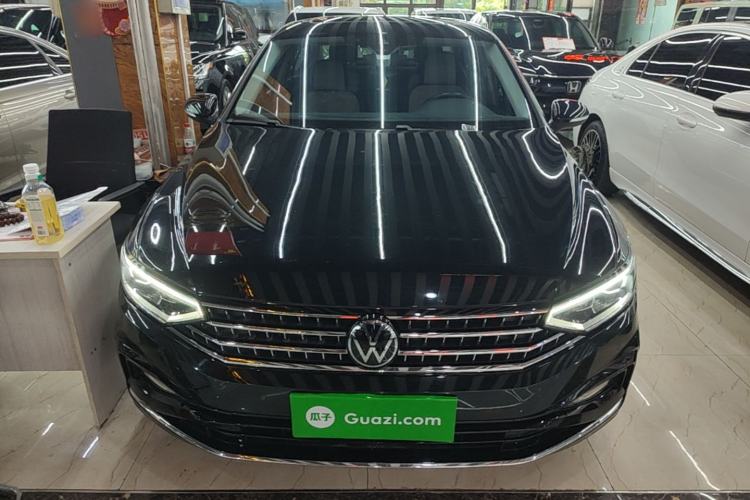 Used Volkswagen Magotan 2023 2 Million Units Commemorative Edition 330TSI DSG Luxury Version Front