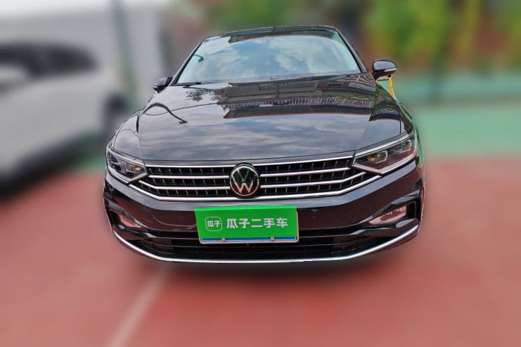 Used Volkswagen Magotan 2023 2 Million Units Commemorative Edition 330TSI DSG Luxury Version Front