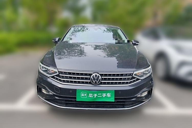 Used Volkswagen Magotan 2023 2 Million Units Commemorative Edition 330TSI DSG Luxury Version Front