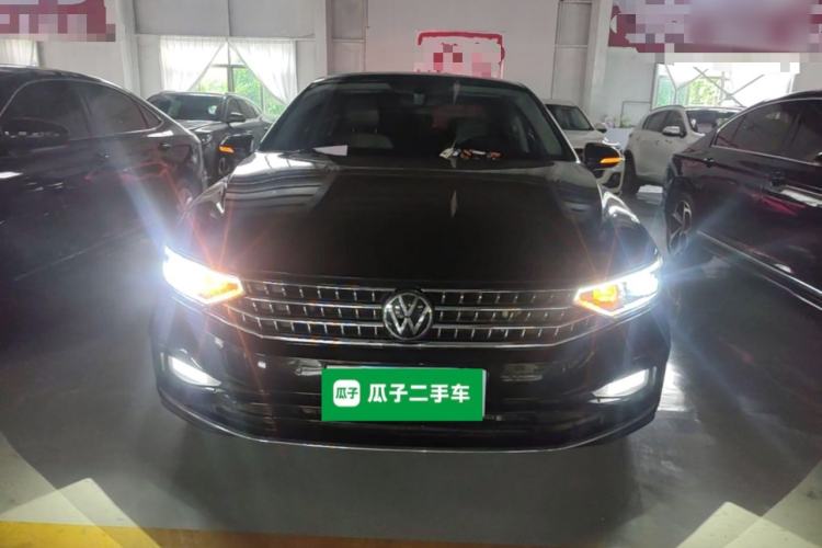 Used Volkswagen Magotan 2023 2 Million Units Limited Edition 280TSI DSG Leading Version Front